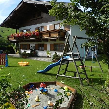 Vila Gaestehaus Glaagut - Familie Hain Hochfilzen Exteriér fotografie
