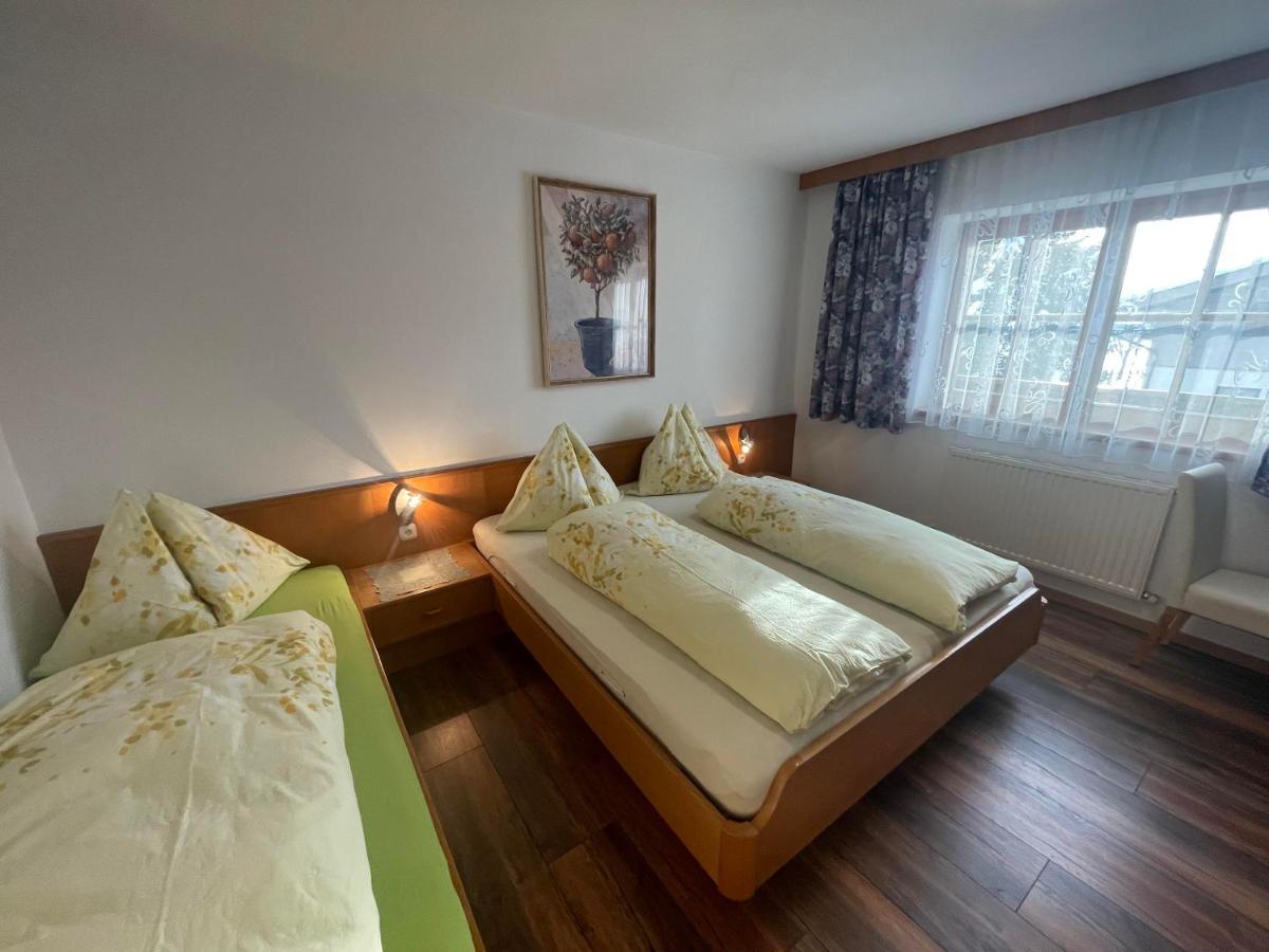 Vila Gaestehaus Glaagut - Familie Hain Hochfilzen Exteriér fotografie