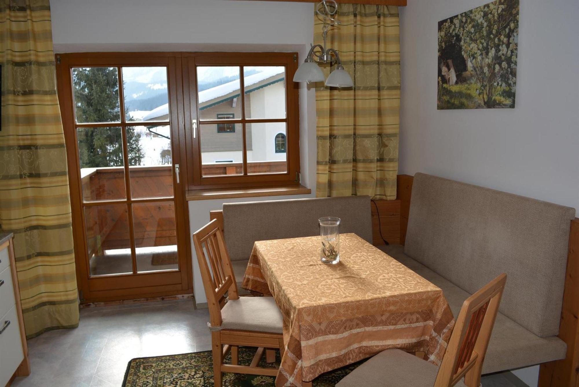 Vila Gaestehaus Glaagut - Familie Hain Hochfilzen Pokoj fotografie